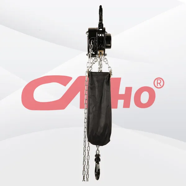 Chain Hoist, Stage Hand Pulling Chain Hoist